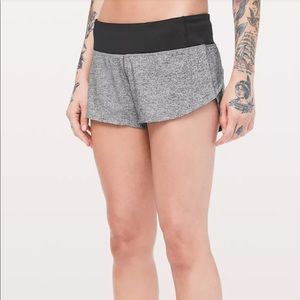 Lululemon 2.5” Speed Up Shorts